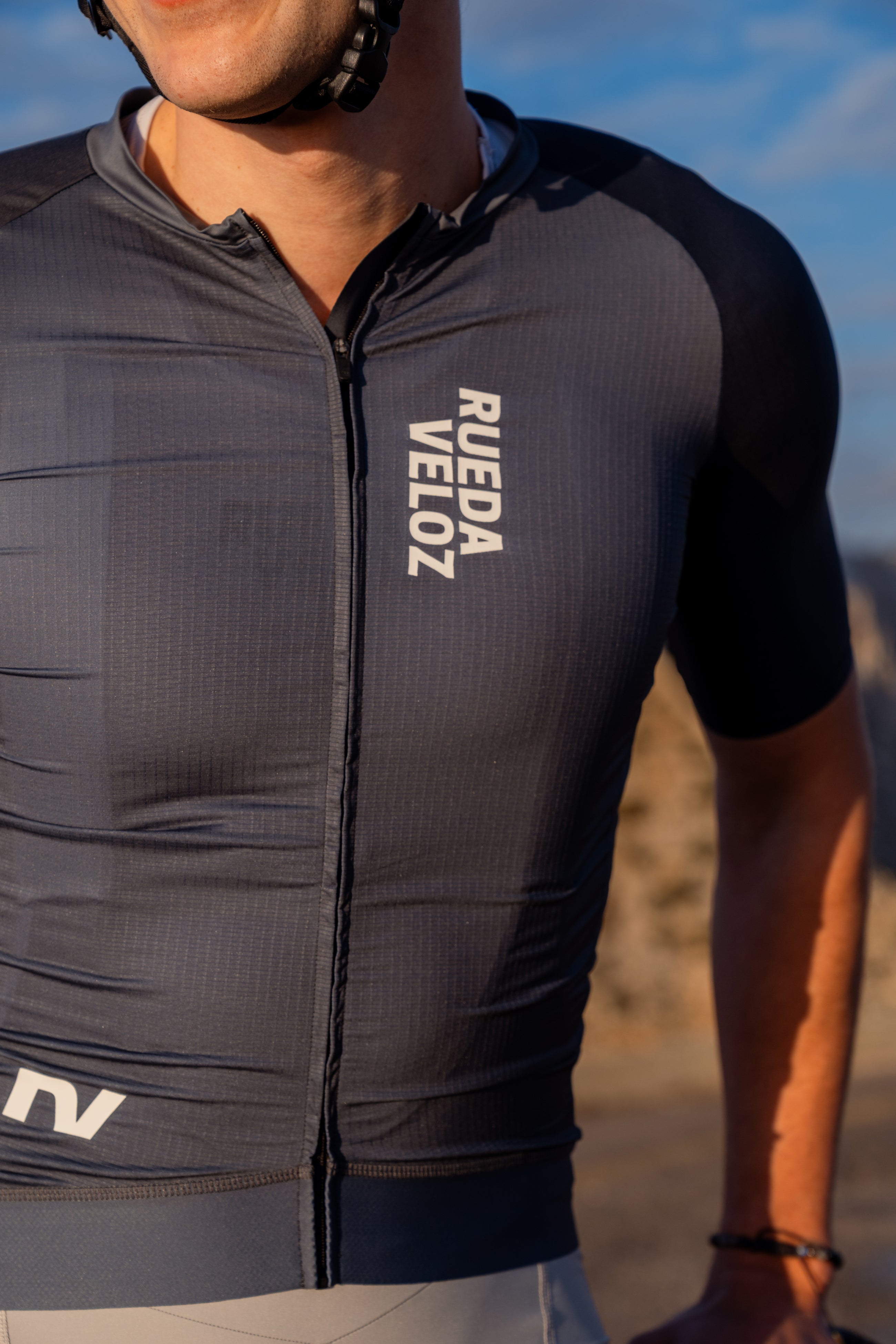 MEN'S RV VIENTO JERSEY